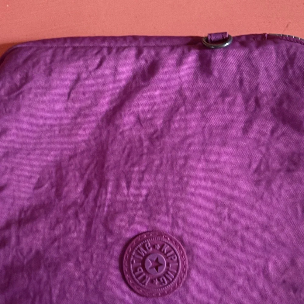 KIPLING PADDED TABLET COVER